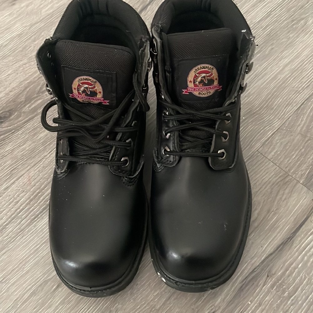 Steel toe work boots - Picture 1 of 4